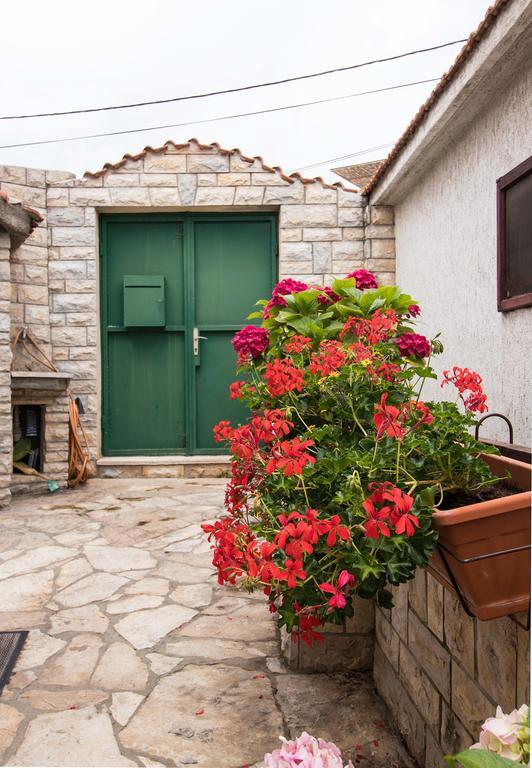 Apartment Peran Šibenik Eksteriør bilde