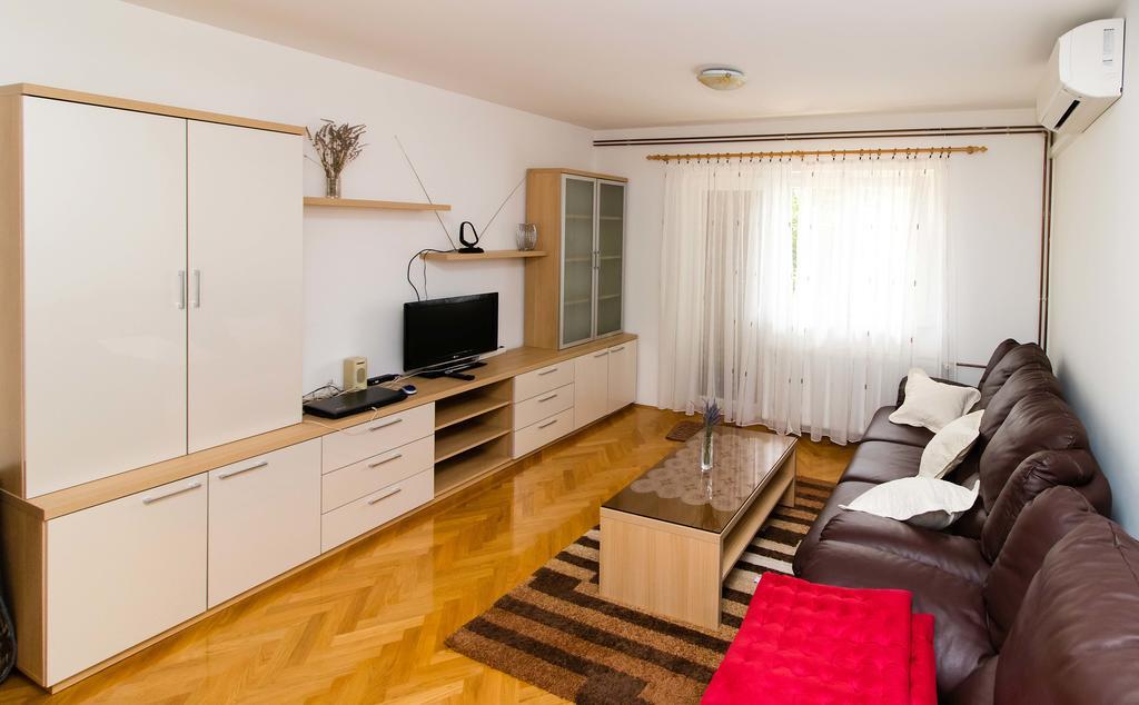 Apartment Peran Šibenik Eksteriør bilde